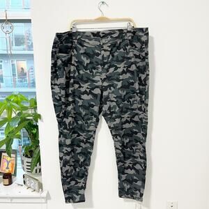 Lane Bryant Gray Camo Skinny Jeans Size 24